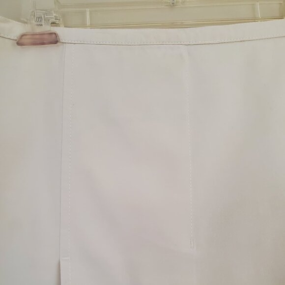 Weekend MaxMara Off-White Cotton Flared Line Midi Skirt. Size 40 - Picture 4 of 8